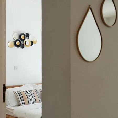 - Paradise Gdns 1br With Pool, Terrace, Parking Apartment Paphos