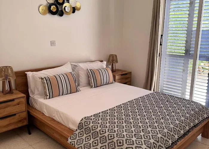 Apartmán - Paradise Gdns 1br With Pool, Terrace, Parking Paphos